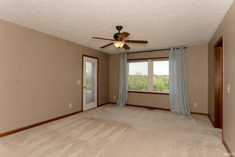 2712 E 400 N Huntington IN 46750
