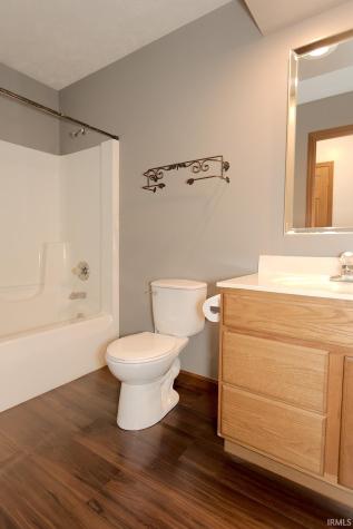2712 E 400 N Huntington IN 46750