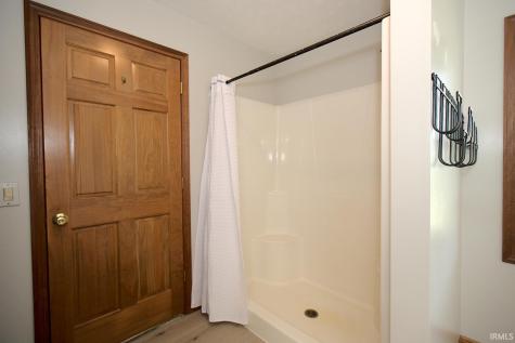 2712 E 400 N Huntington IN 46750