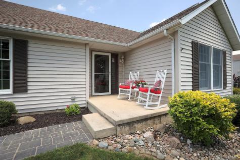 2712 E 400 N Huntington IN 46750