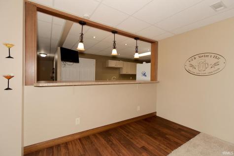 2712 E 400 N Huntington IN 46750