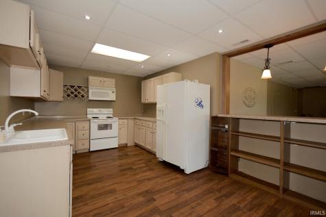 2712 E 400 N Huntington IN 46750