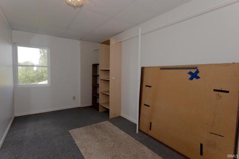 2712 E 400 N Huntington IN 46750