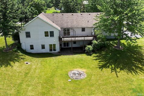 2712 E 400 N Huntington IN 46750
