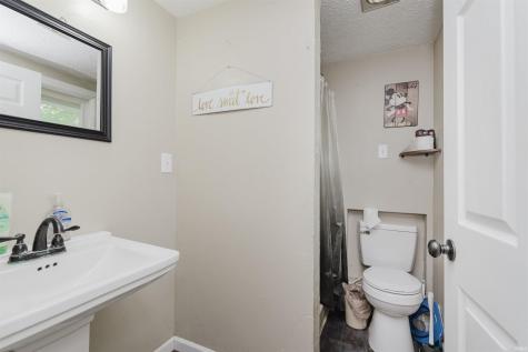 116 W 8th Street Matthews IN 46957