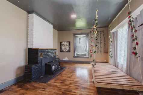 116 W 8th Street Matthews IN 46957