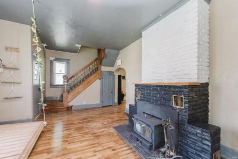 116 W 8th Street Matthews IN 46957
