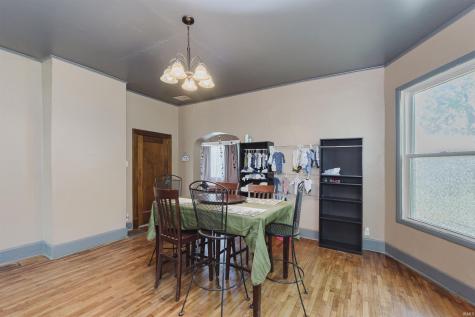 116 W 8th Street Matthews IN 46957