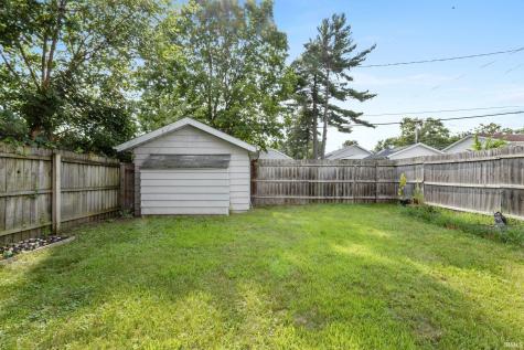 737 S 33rd Street South Bend IN 46615