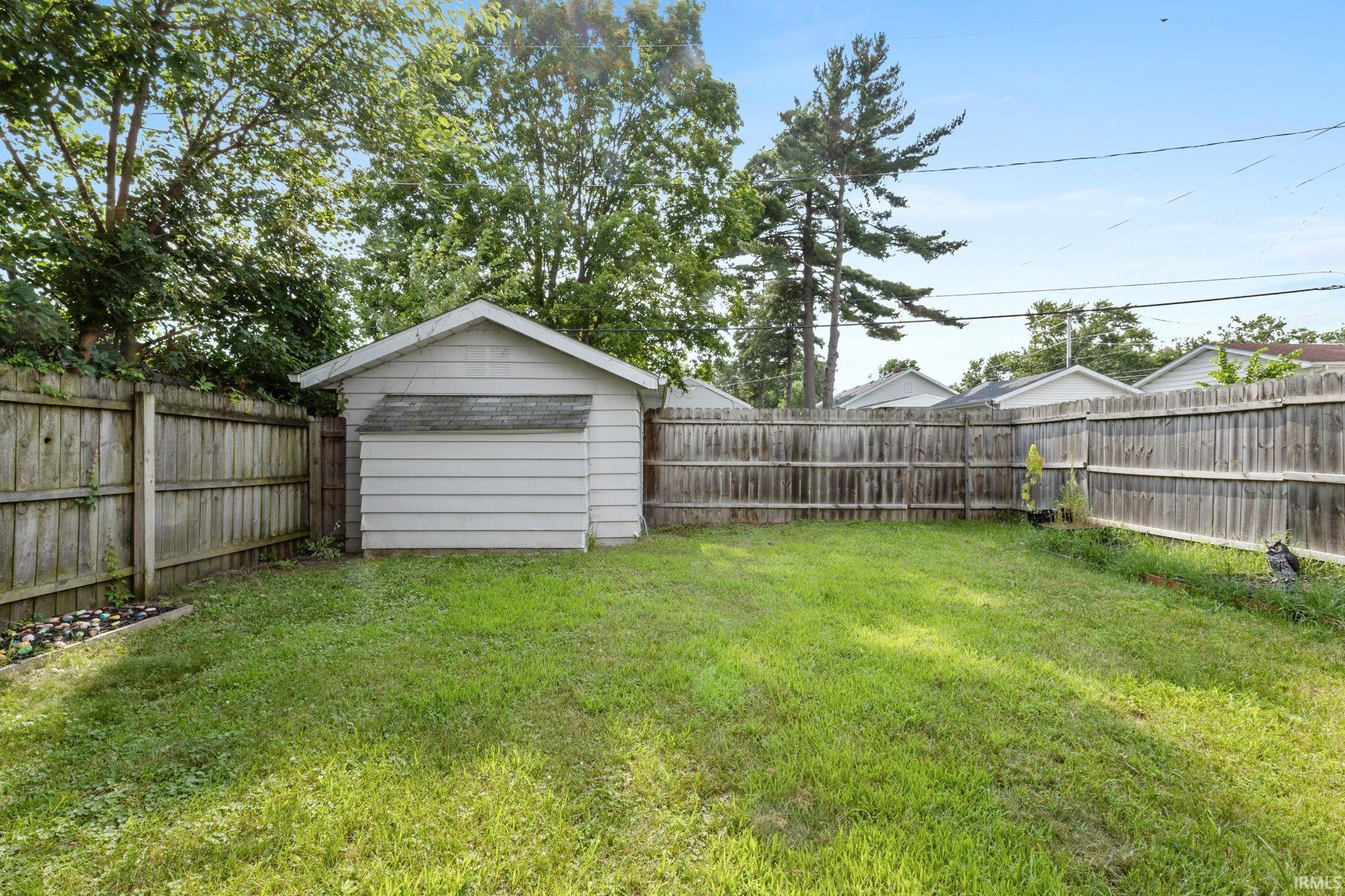 737 S 33rd Street South Bend IN 46615