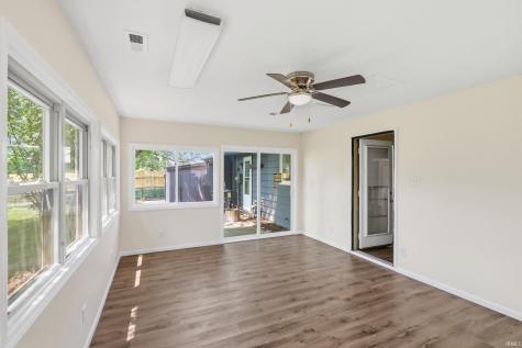 9529 Wolf River Place Fort Wayne IN 46804