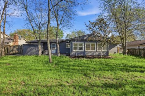 9529 Wolf River Place Fort Wayne IN 46804