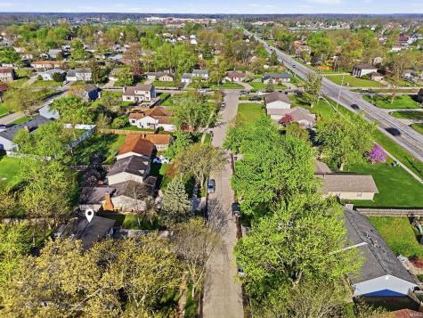 9529 Wolf River Place Fort Wayne IN 46804