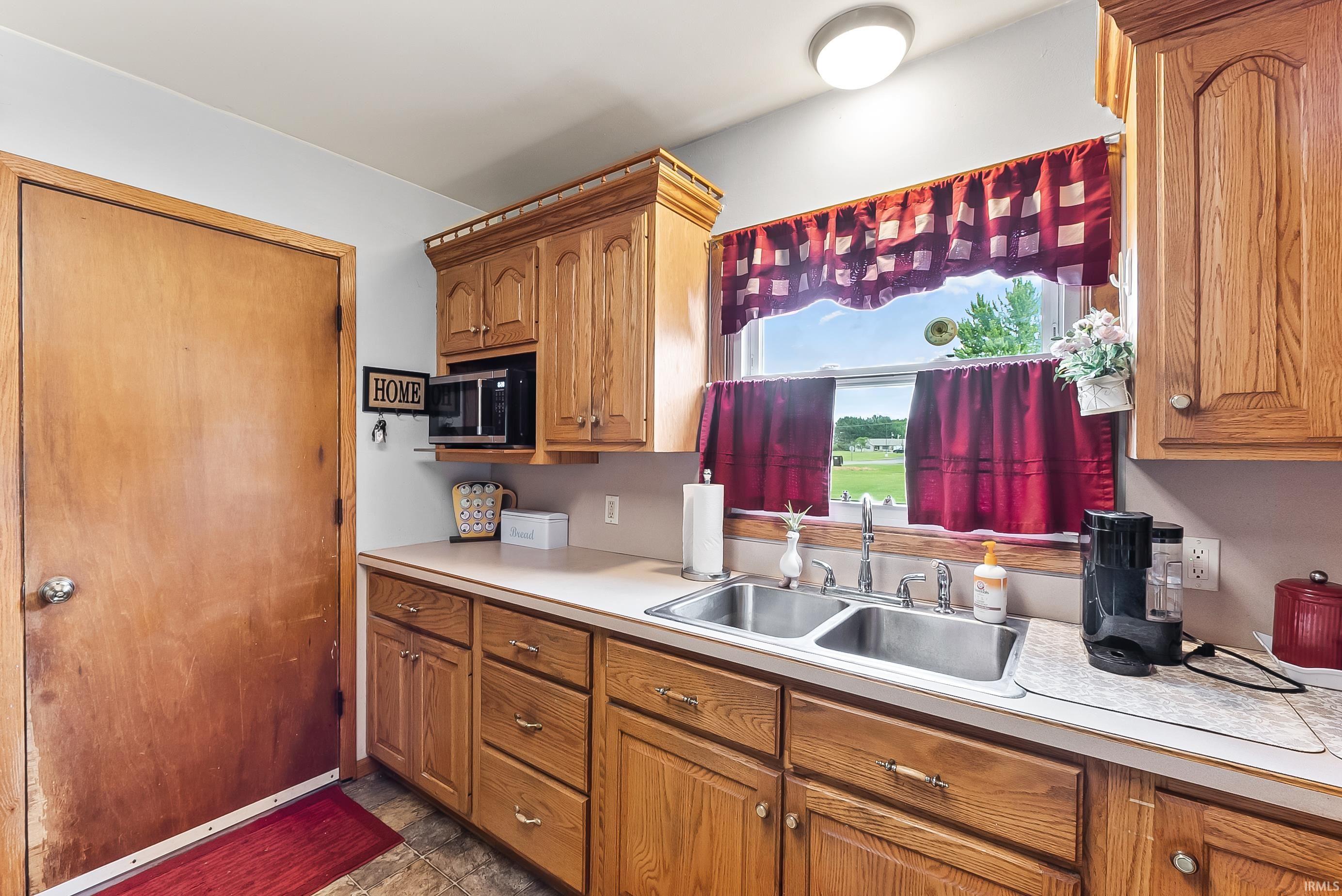 104 N Elm Street Milford IN 46542