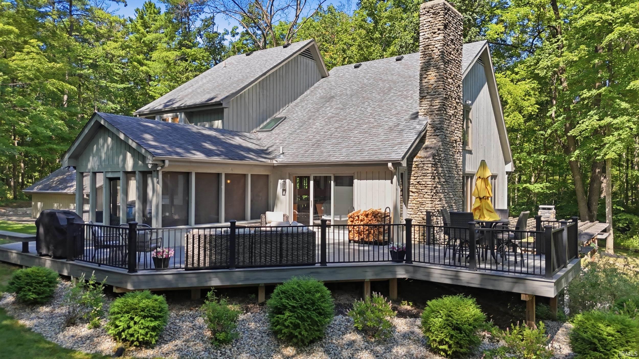 5721 Devils Hollow Road Fort Wayne IN 46814
