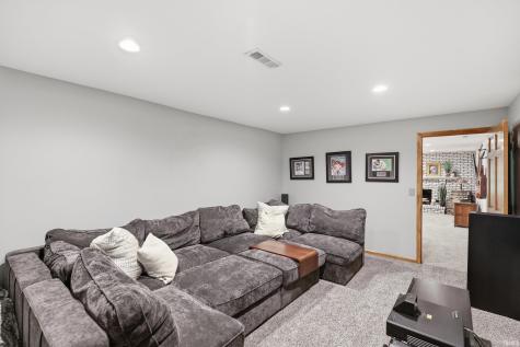 5721 Devils Hollow Road Fort Wayne IN 46814