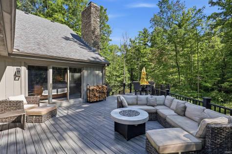 5721 Devils Hollow Road Fort Wayne IN 46814