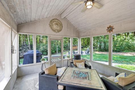 5721 Devils Hollow Road Fort Wayne IN 46814