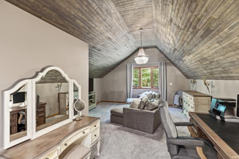 5721 Devils Hollow Road Fort Wayne IN 46814