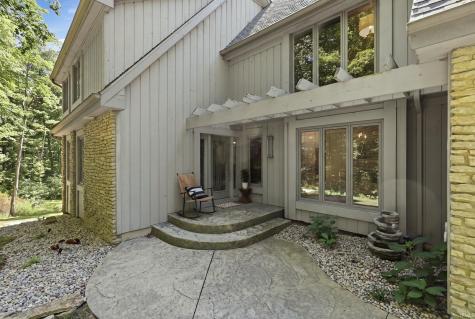 5721 Devils Hollow Road Fort Wayne IN 46814