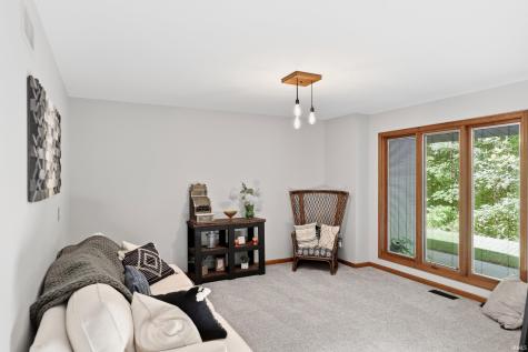 5721 Devils Hollow Road Fort Wayne IN 46814