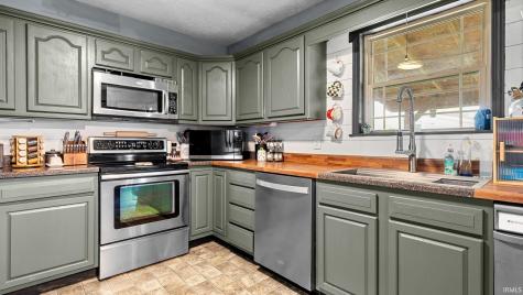 2713 U Street Bedford IN 47421