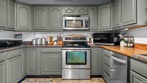 2713 U Street Bedford IN 47421