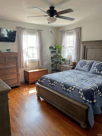 1830 Oak Street Linton IN 47441