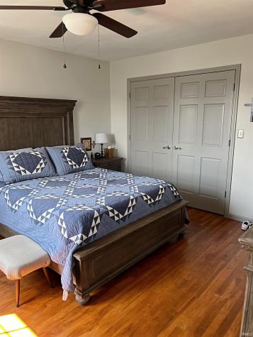 1830 Oak Street Linton IN 47441
