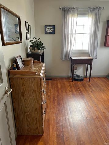 1830 Oak Street Linton IN 47441