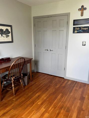 1830 Oak Street Linton IN 47441