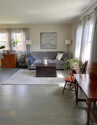 1830 Oak Street Linton IN 47441