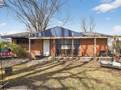 5012 Helmuth Avenue Evansville IN 47715