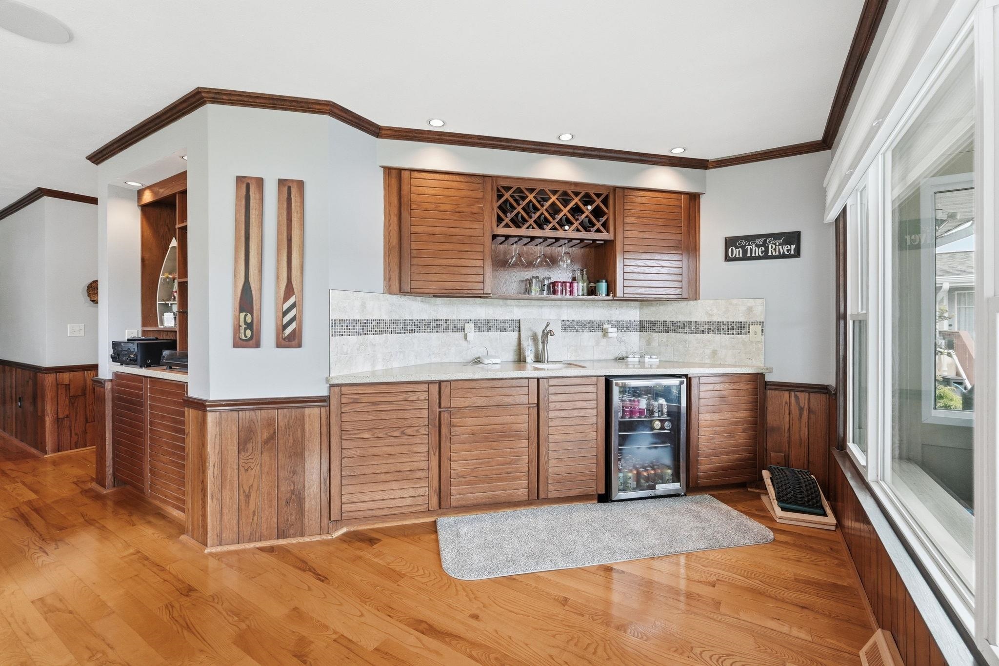 56045 Riverdale Drive Elkhart IN 46514