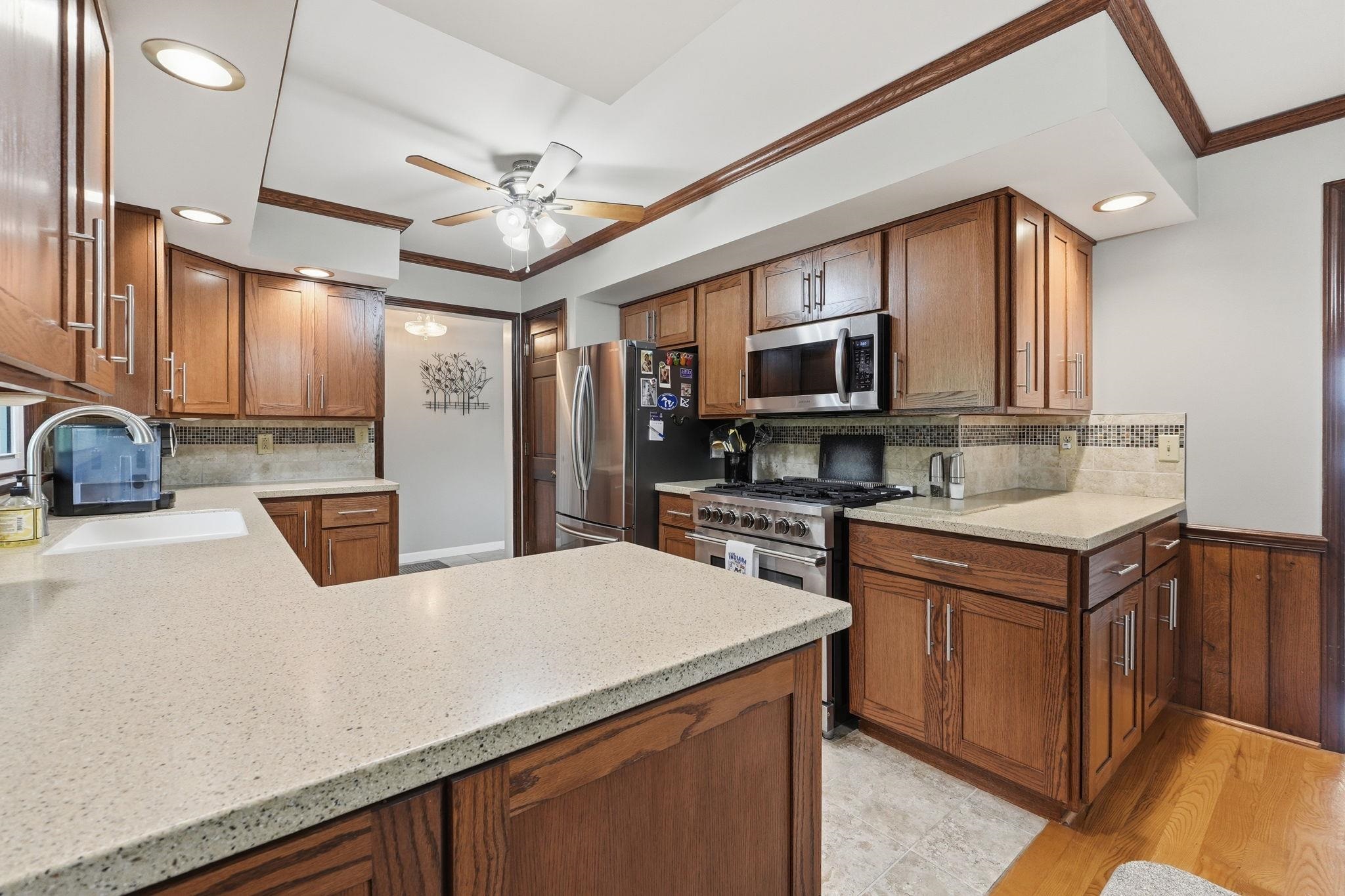 56045 Riverdale Drive Elkhart IN 46514