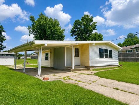 2815 29th Street Bedford IN 47421