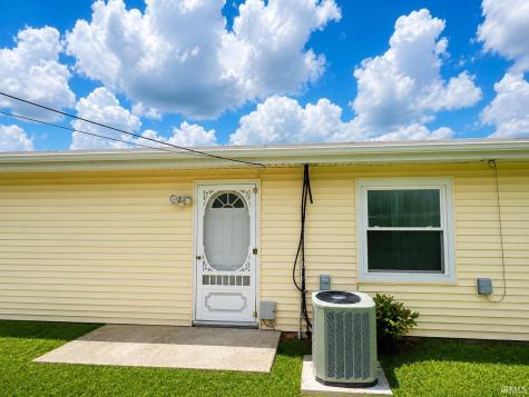2815 29th Street Bedford IN 47421