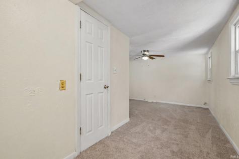 2433 Hollywood Place South Bend IN 46616