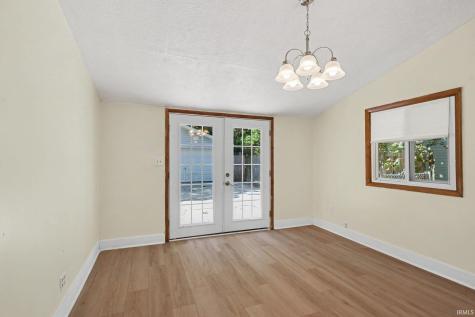 2433 Hollywood Place South Bend IN 46616
