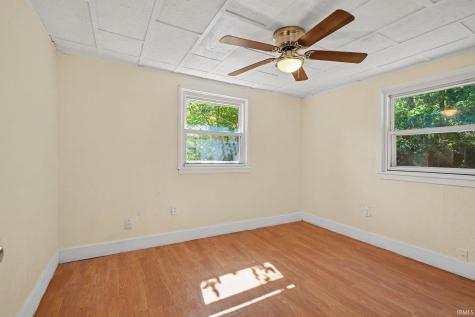 2433 Hollywood Place South Bend IN 46616