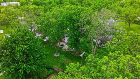 4318 Lynwood Court Fort Wayne IN 46815