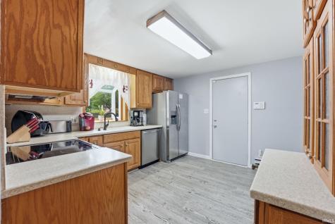 4318 Lynwood Court Fort Wayne IN 46815
