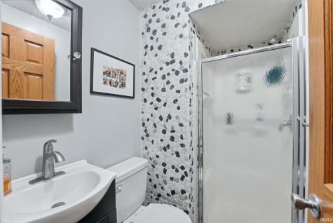 4318 Lynwood Court Fort Wayne IN 46815