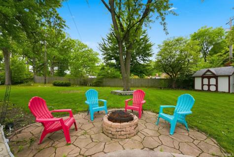 4318 Lynwood Court Fort Wayne IN 46815