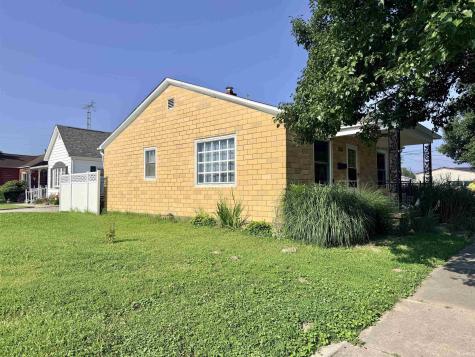 889 NE H Street Linton IN 47441