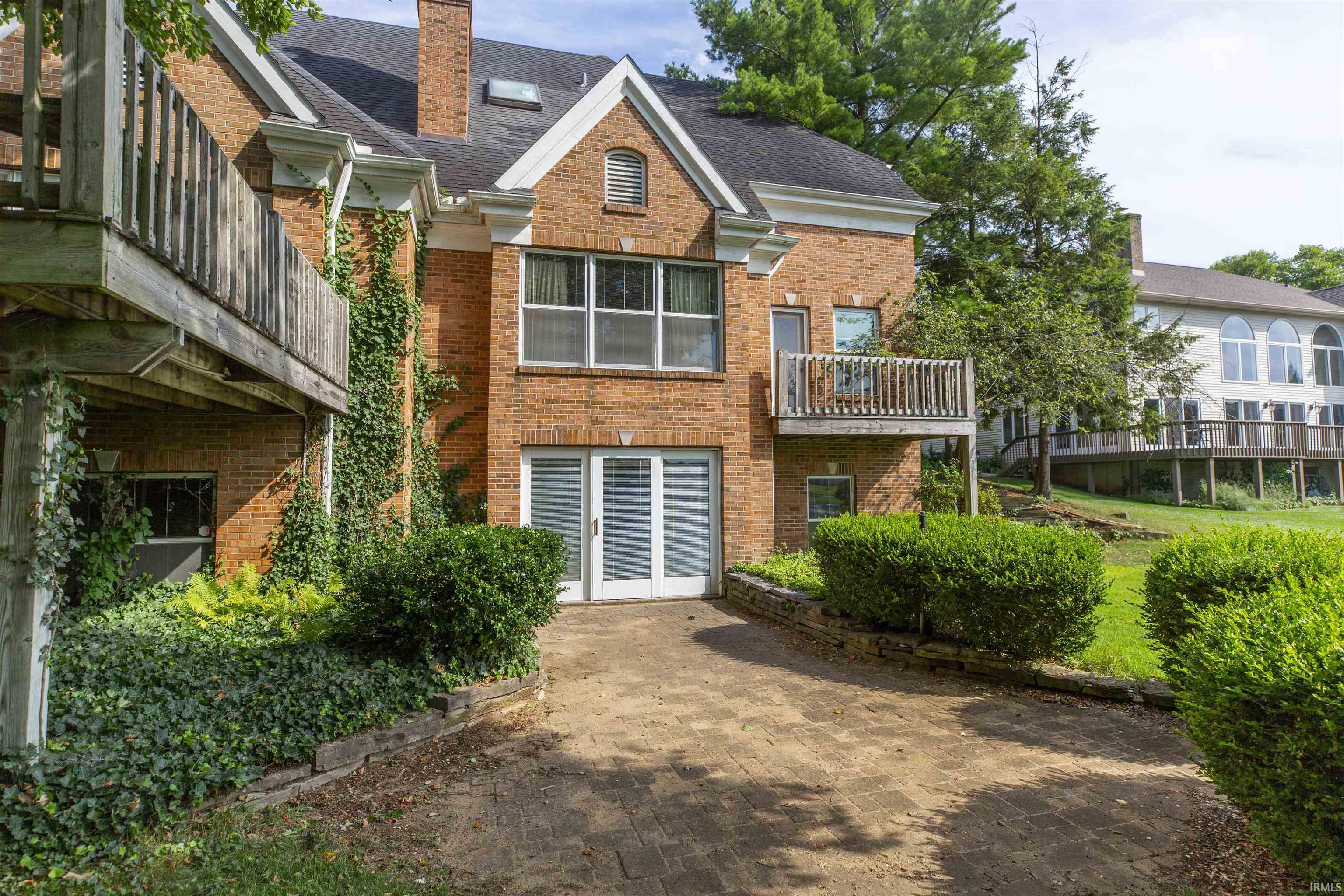 15711 Lake Forest Court Granger IN 46530