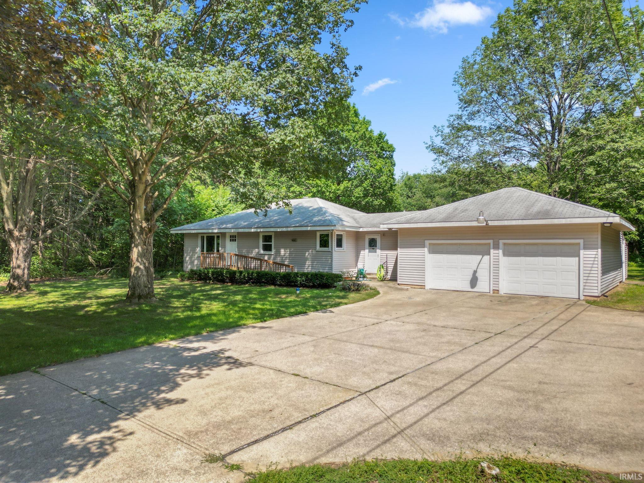 57954 Pear Road South Bend IN 46619