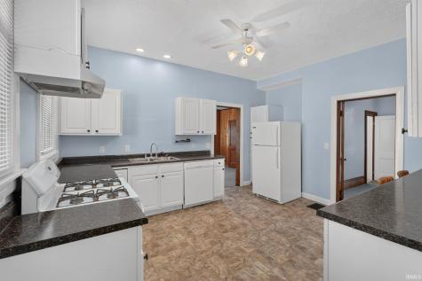 1216 S Linwood Avenue Evansville IN 47713