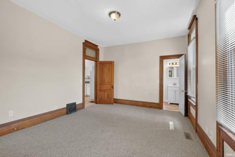 1216 S Linwood Avenue Evansville IN 47713