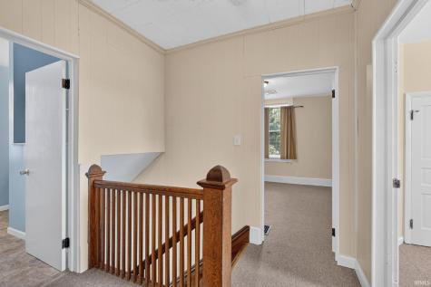 1216 S Linwood Avenue Evansville IN 47713